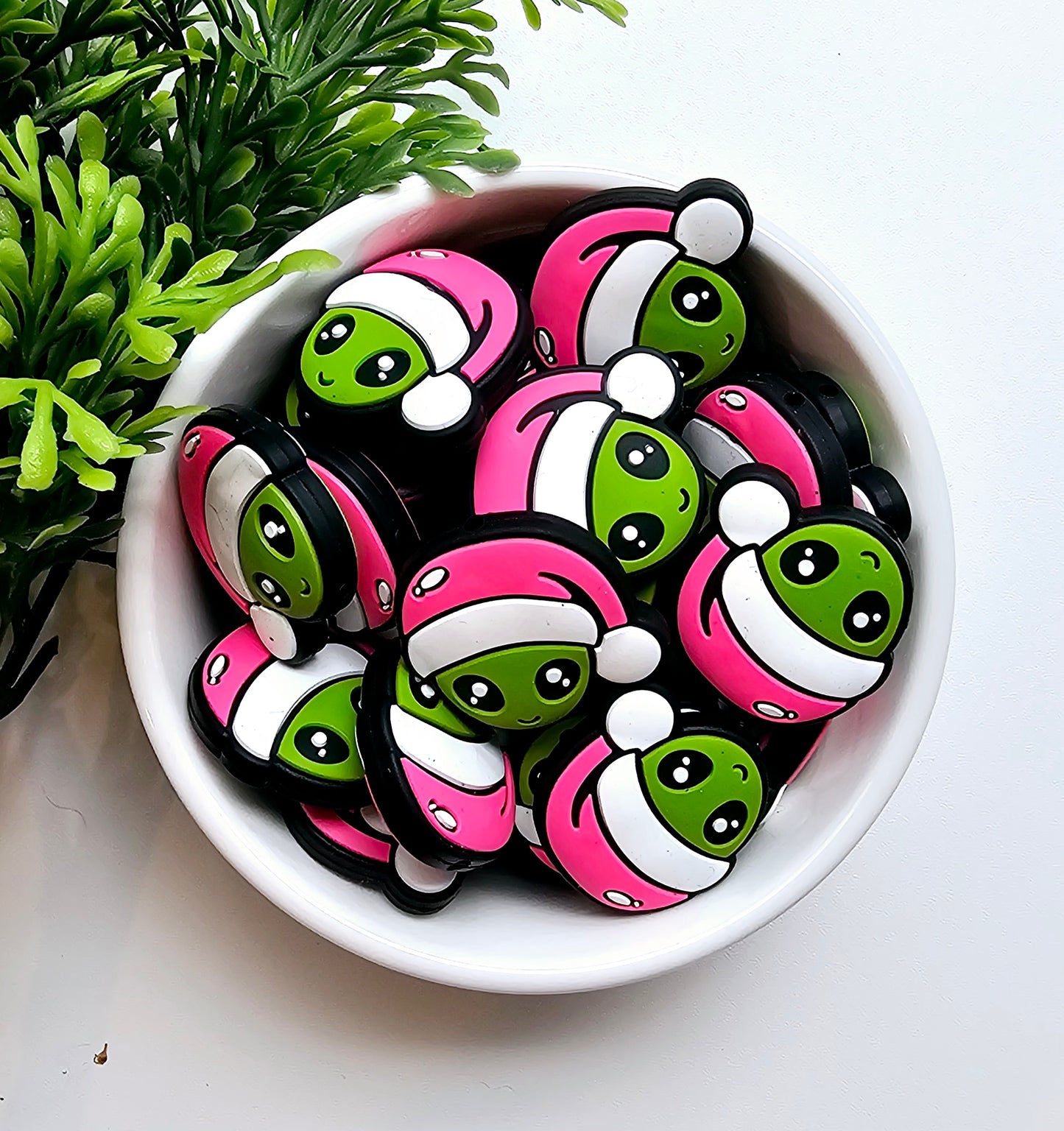 Christmas Alien Focal Bead